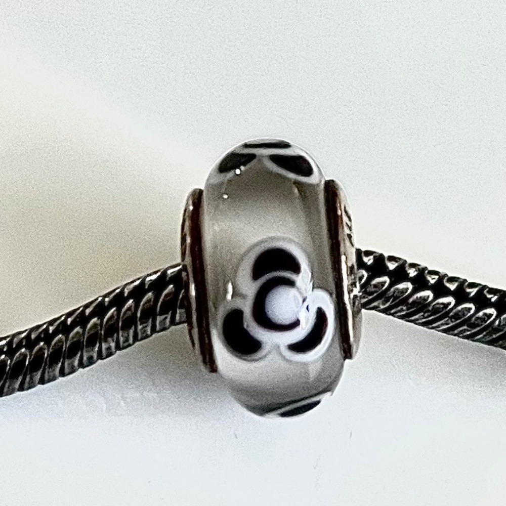 Authentic Pandora Sterling Silver 925 ALE White Black Flower Murano Glass Charm